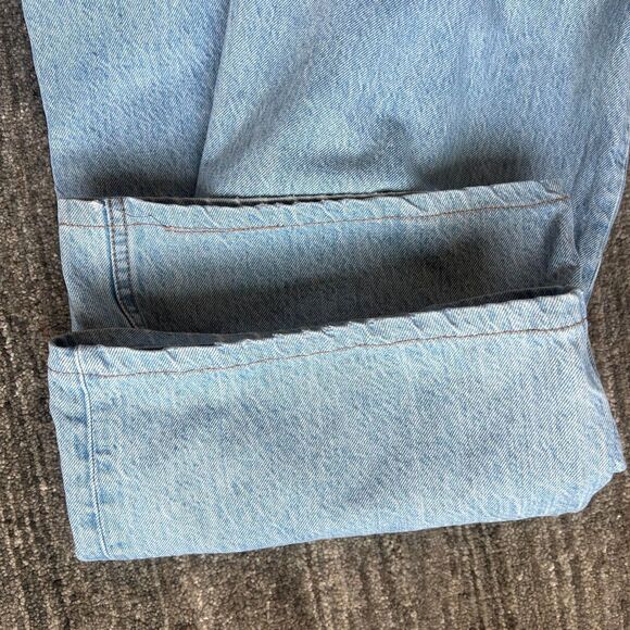 Abercrombie & Fitch Ultra Loose Low Rise Jeans Curve Love - Size 29 / 29 inseam - Picture 6 of 8